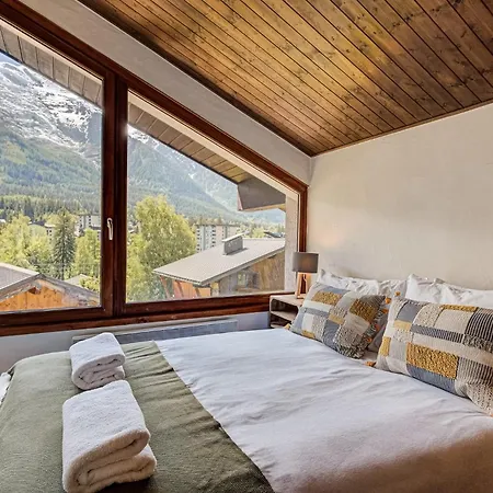 Apartment Chamouny, Alpes Agency, Chamonix, Sleeps 8 * Chamonix